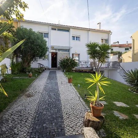Mahouse 3* Lissabon